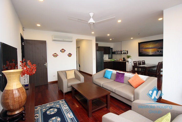 5th floor apartment with beautiful view in Tay Ho for rent